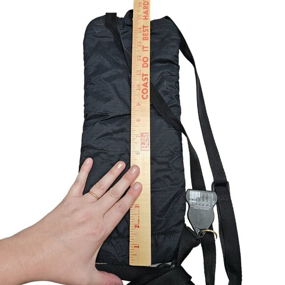 CamelBak Zoid Hydration Pack With Zipper Pocket & Straps Black lightweight - Picture 8 of 8